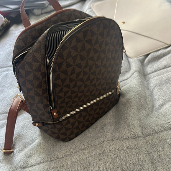 Brown Geometric Pattern Backpack - Picture 4 of 4